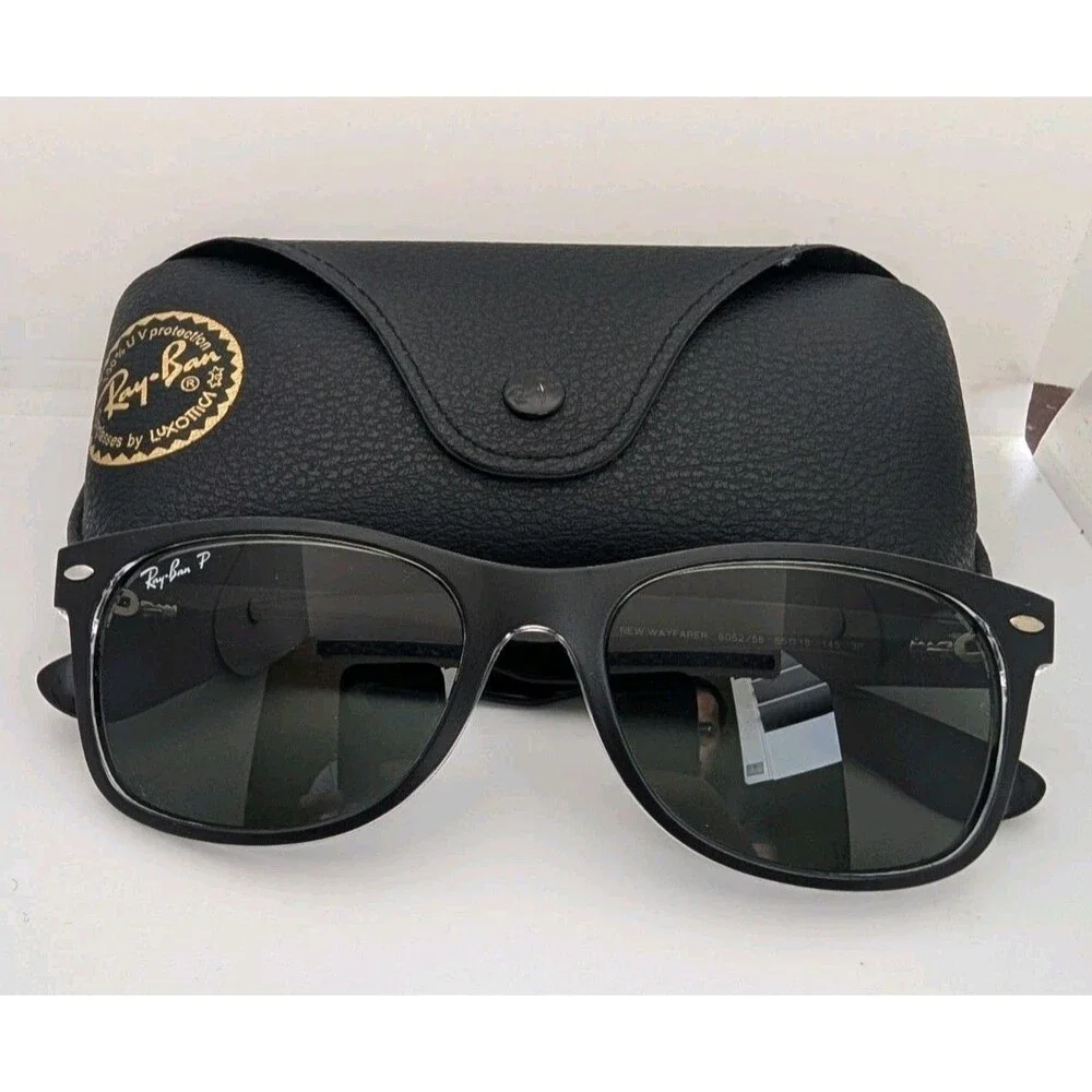 Ray-Ban RB2132 New Wayfarer Polarized Sunglasses RB 2132 6052/58 Black Gray 55mm